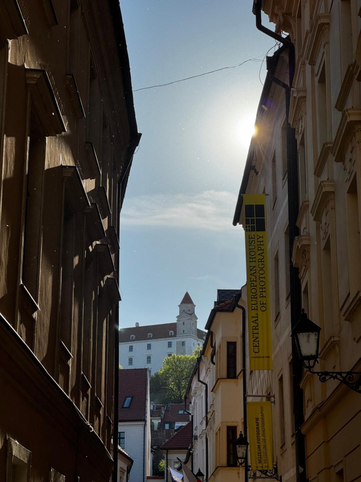 Extralarge Queen Room In The Heart Of Bratislava With Terrace Exterior photo